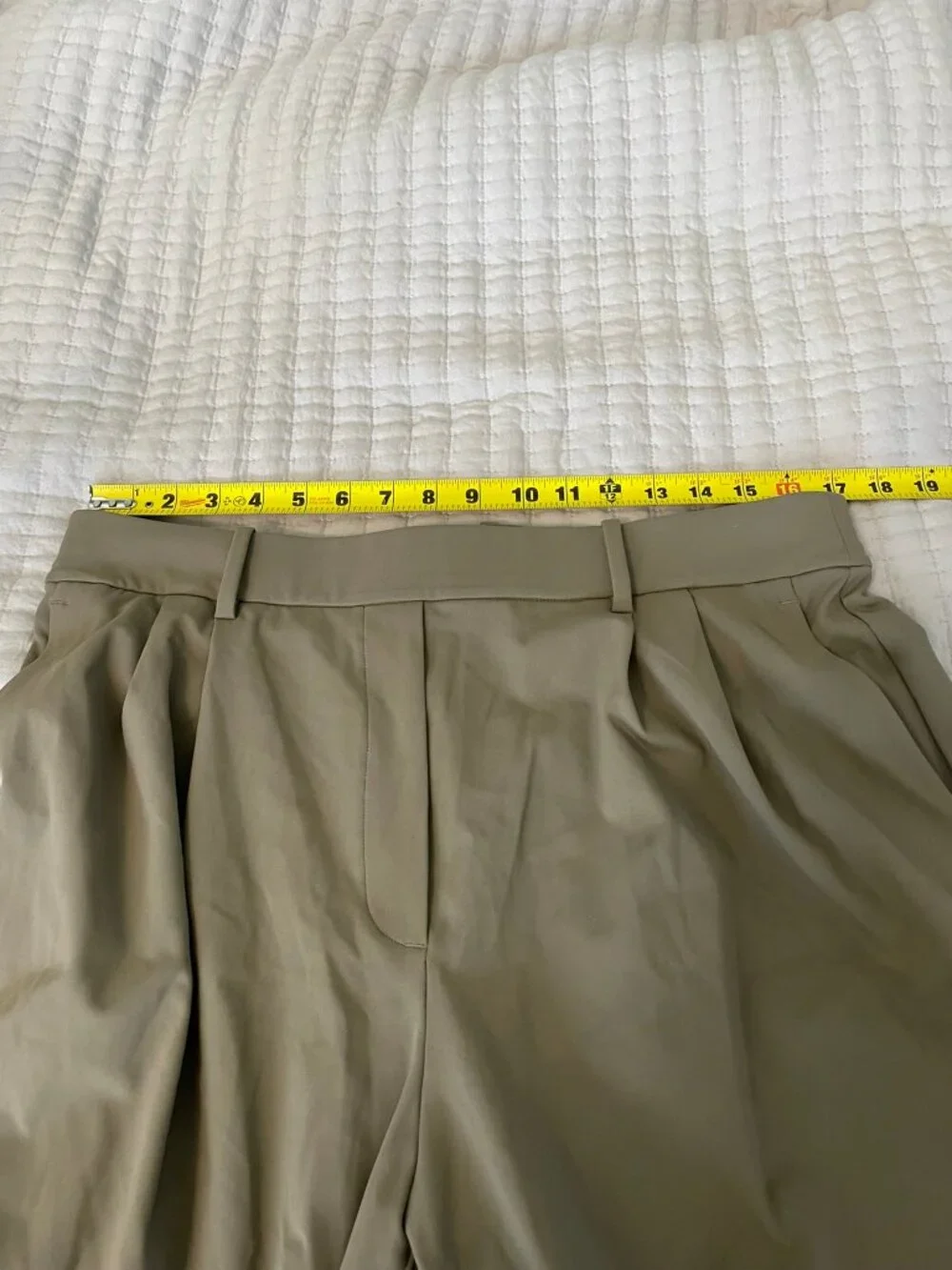 lululemon Wide-Leg Trouser Pant Women's XL Dark Olive Pleated Woven Career - Picture 4 of 9